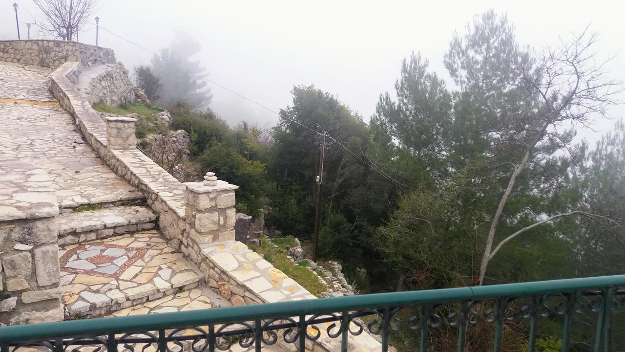 Estate Dafnopanagia Villa Magda Asprogerakata Екстериор снимка